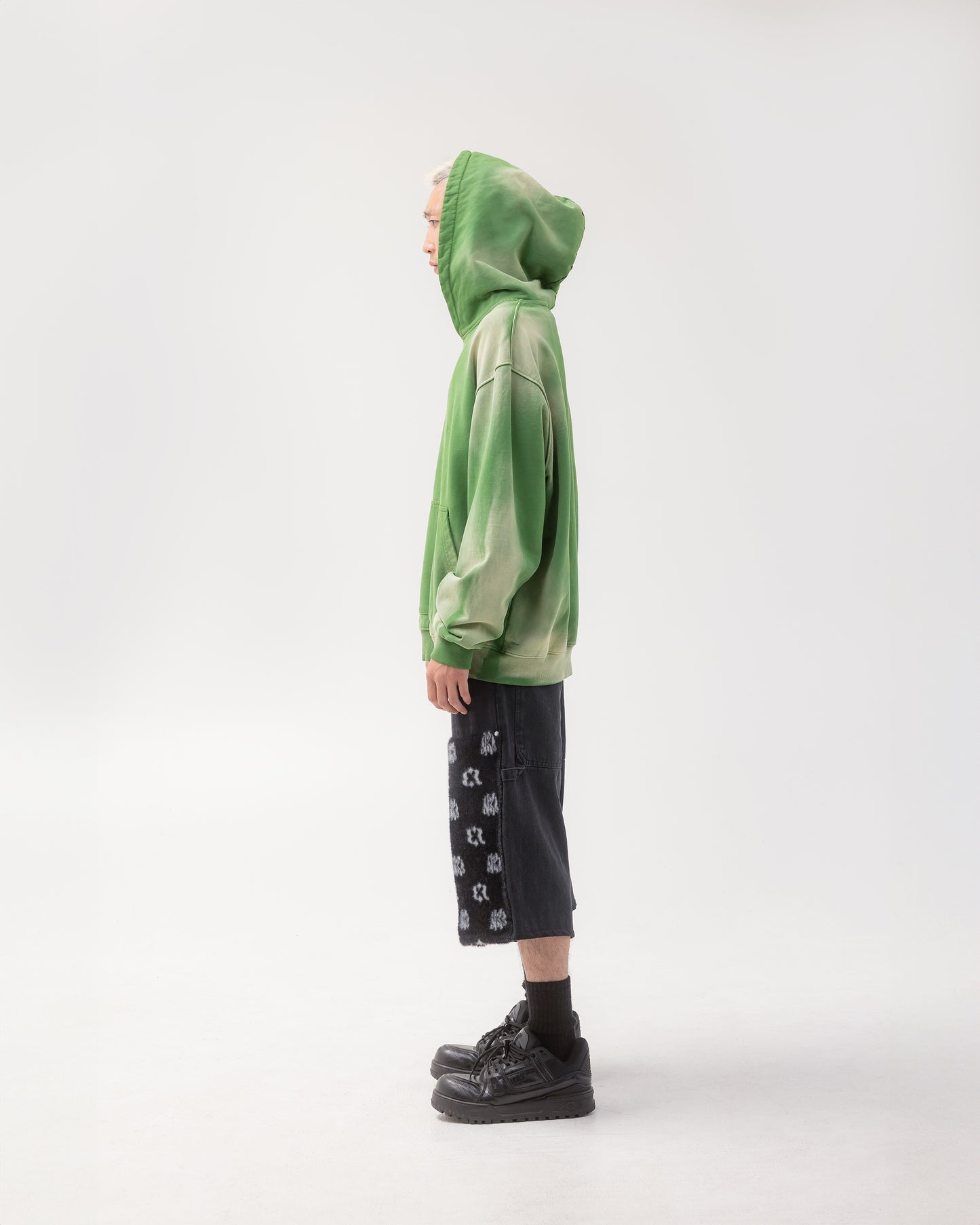 𝐆𝐑𝐄𝐄𝐍 𝐇𝐄𝐀𝐕𝐘𝐖𝐄𝐈𝐆𝐇𝐓 𝐒𝐔𝐍 𝐃𝐘𝐄 𝐇𝐎𝐎𝐃𝐈𝐄